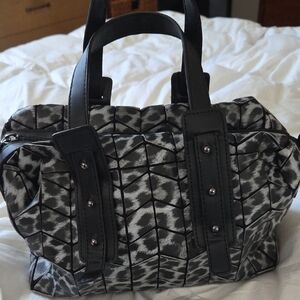 💖Patrizia Luca Black and Gray Geometric Satchel
